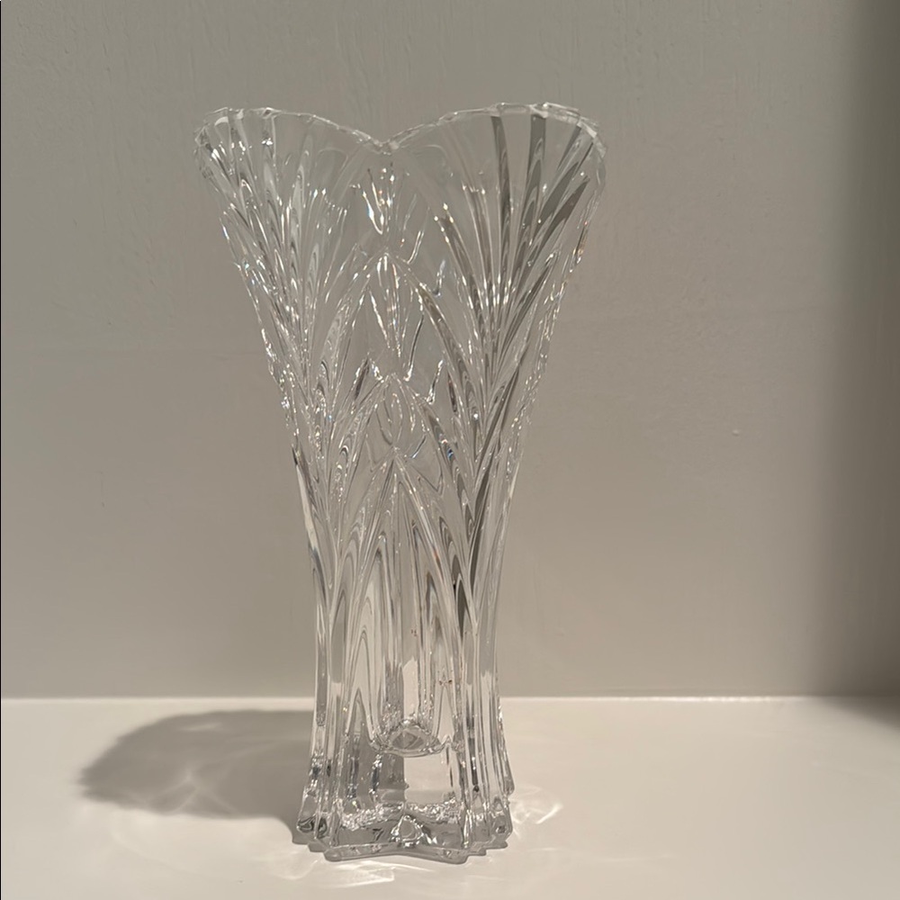 Elegant Crystal Vase | Noritake Full Lead Crystal